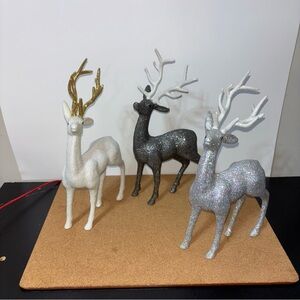 Glitter Reindeer Figurine Set White Black Silver 12 Inch
